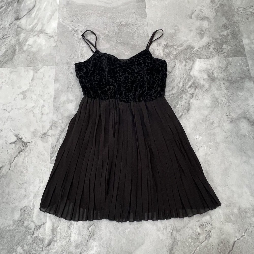 NWT En Creme Black Pleated Velour Chiffon Dress Size Small S